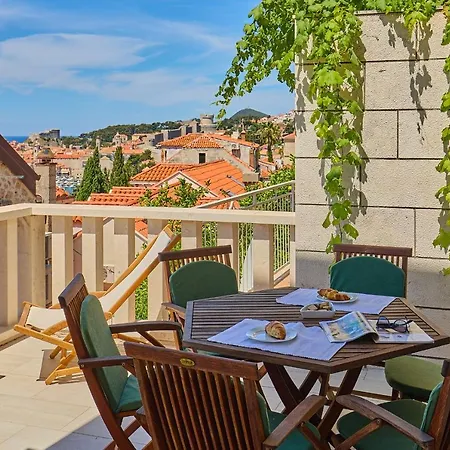 Hedera Estate, Hedera A39 Apartment *